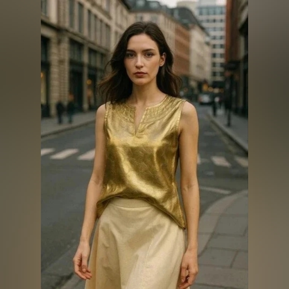 Tory Burch Silk Blend Luxe Gold Metallic Top $350 Stephanie Collection. Like New